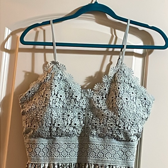 No Boundaries Maxi Dress sage/Jade SZ 2X Lace bodice built in bra. Beautiful EUC - Picture 3 of 10